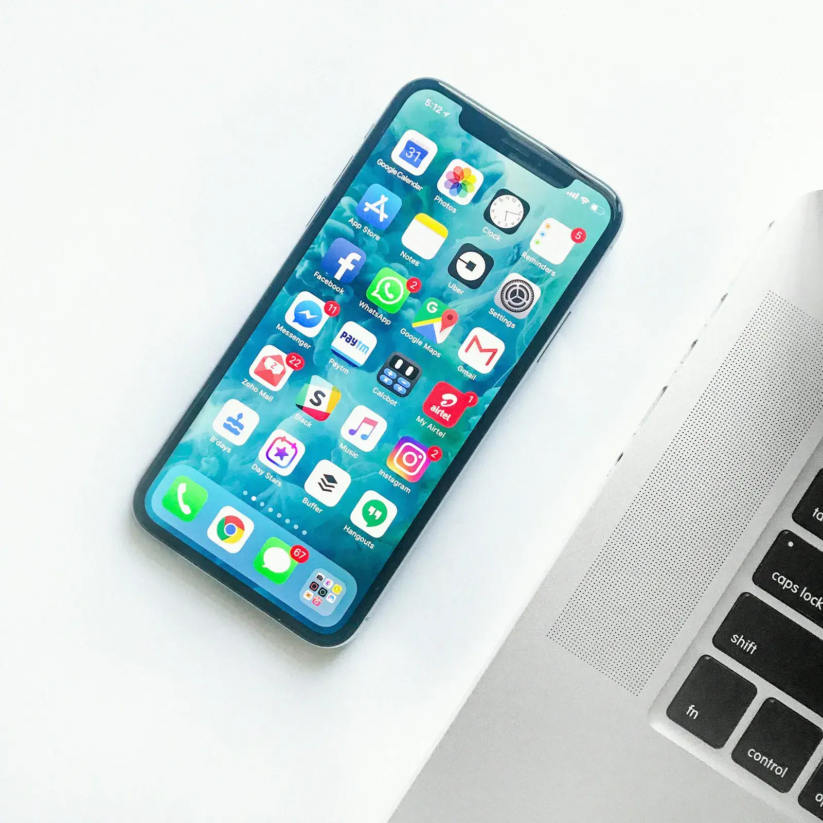 İşletmeniz için mobil uygulama mı, mobil uyumlu web sitesi mi?